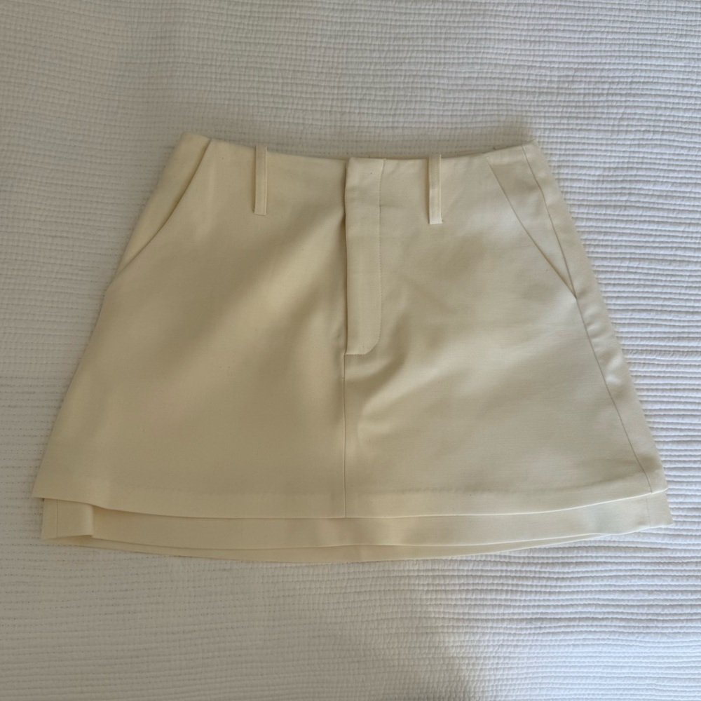Dissh Mini Skirt.